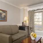 Brandywine River Hotel